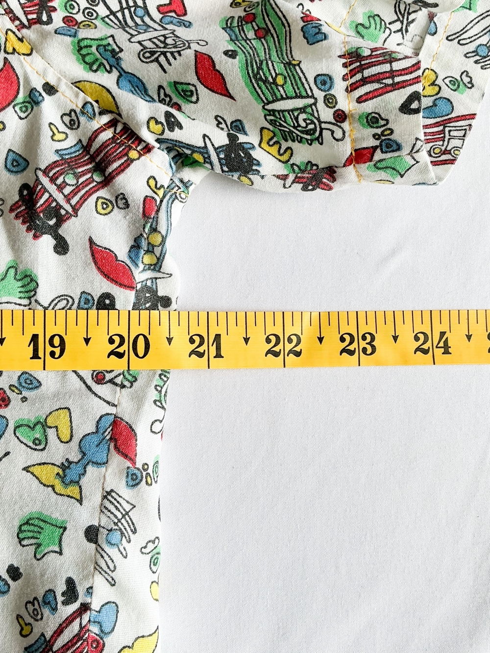 Music Teacher Shirt Novelty Print Short Sleeve Hand Made Colored Pencil Button M - Picture 8 of 9